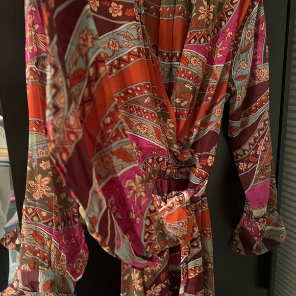 Multicolored surplice maxi dress - Picture 3 of 7